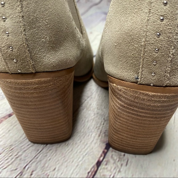 MARC FISHER Ankle Boots - Picture 7 of 8